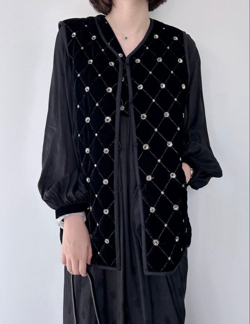 【未使用品】sara mallika ベスト