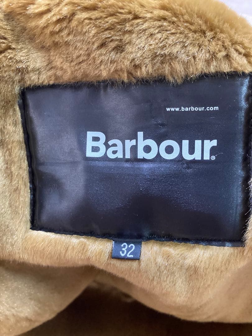 Barbour クラシック　ファーライナーベスト