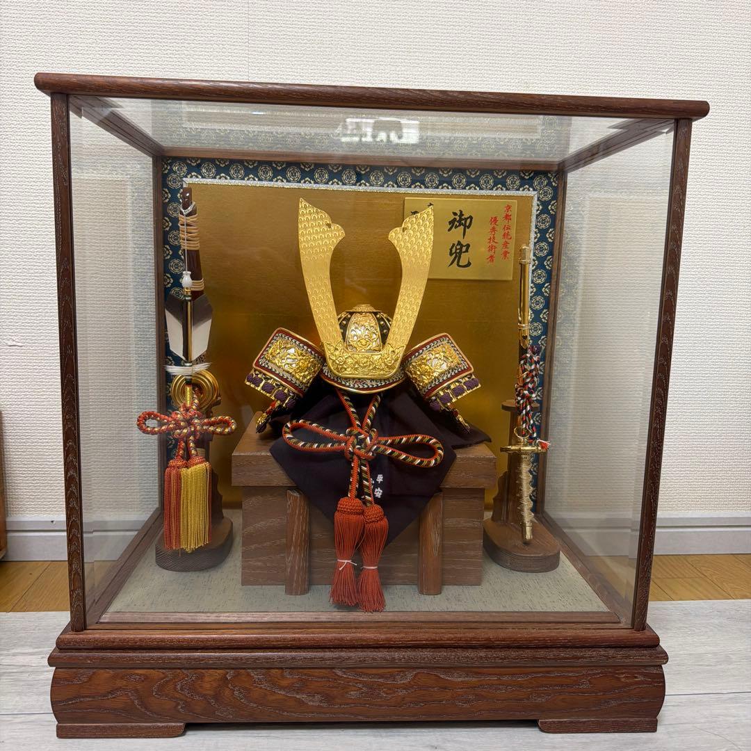 平安武久　金箔使用　五月人形　兜　ガラスケース付き