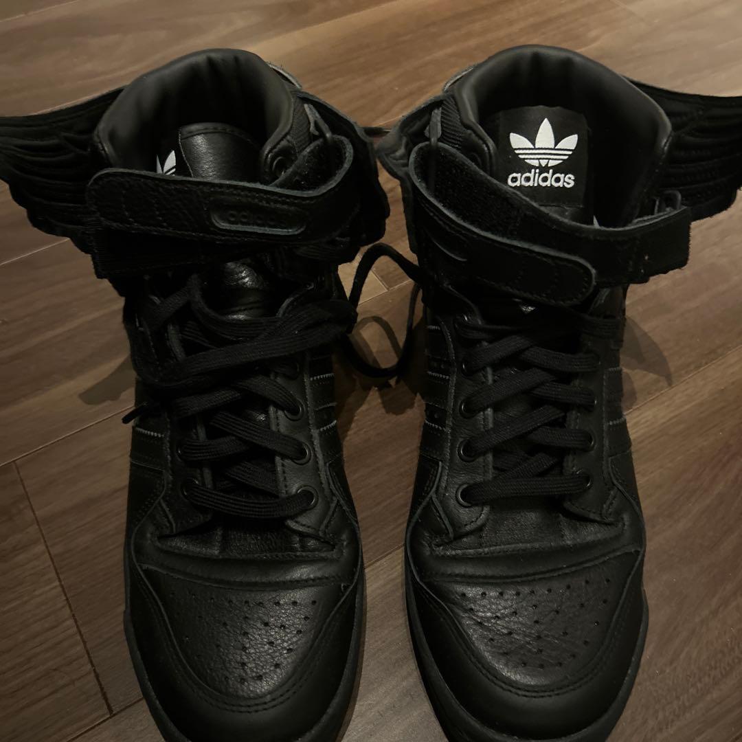 ジェレミー・スコット × アディダス フォーラム ハイ ウィングズ 4.0