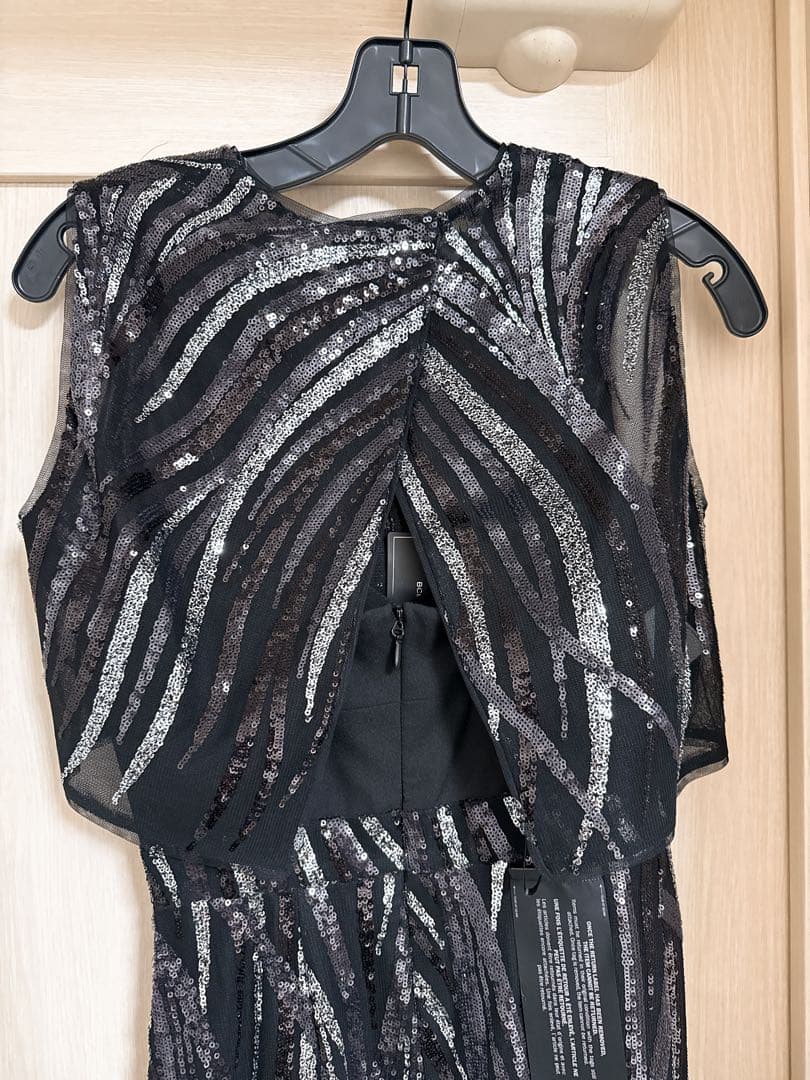 BCBGMaxAzriaチャコール スパンコール オーバーレイ パーティードレス