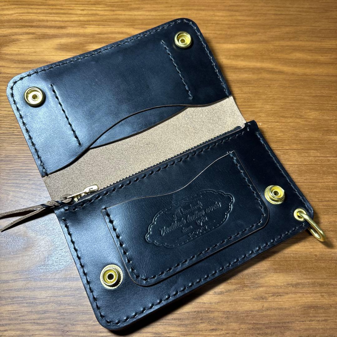 トラッカーウォレット クロムエクセル　ミドル　2層タイプ　フリーポケット付き