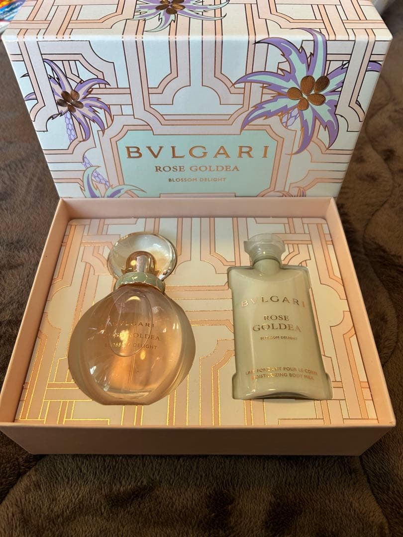 【新品】BVLGARI ROSE GOLDEA セット 50ml + 75ml