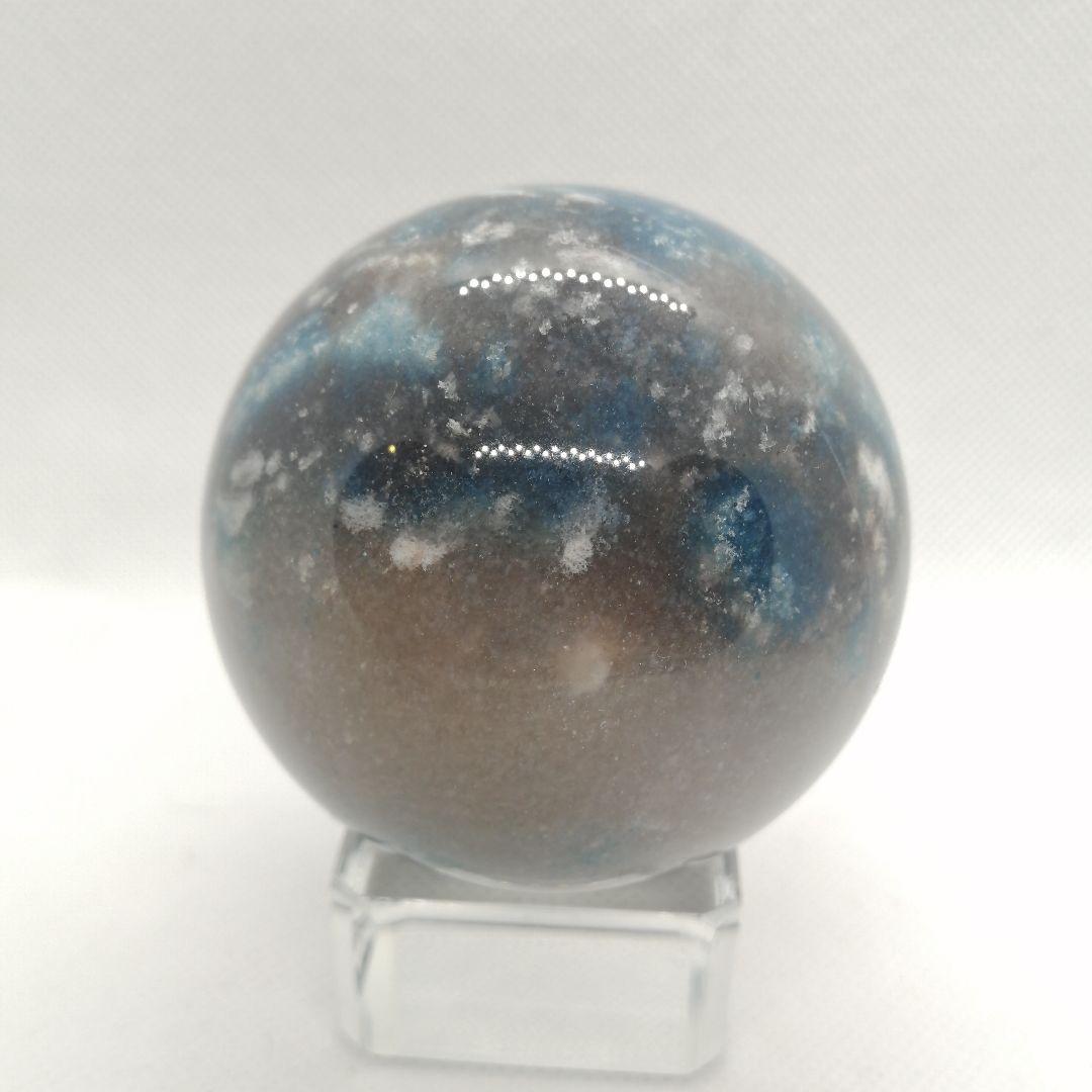 【新品】海岸に降り積もる雪のような模様のトロレアイトのスフィア　10-101