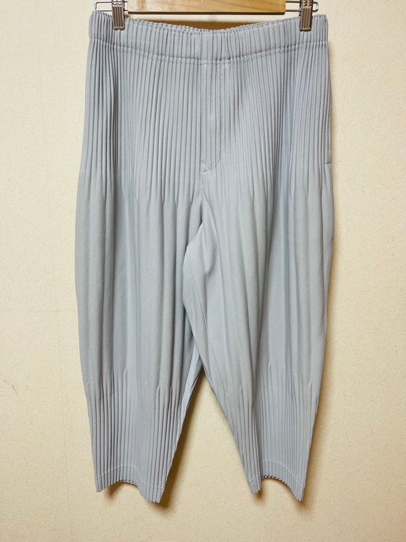 【匿名発送】オムプリッセ　グレーパンツ