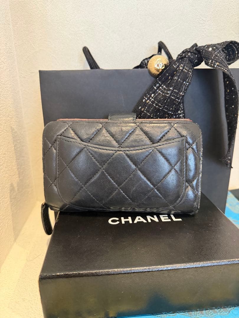 大幅値下げ‼️CHANELマトラッセ　折りたたみ財布