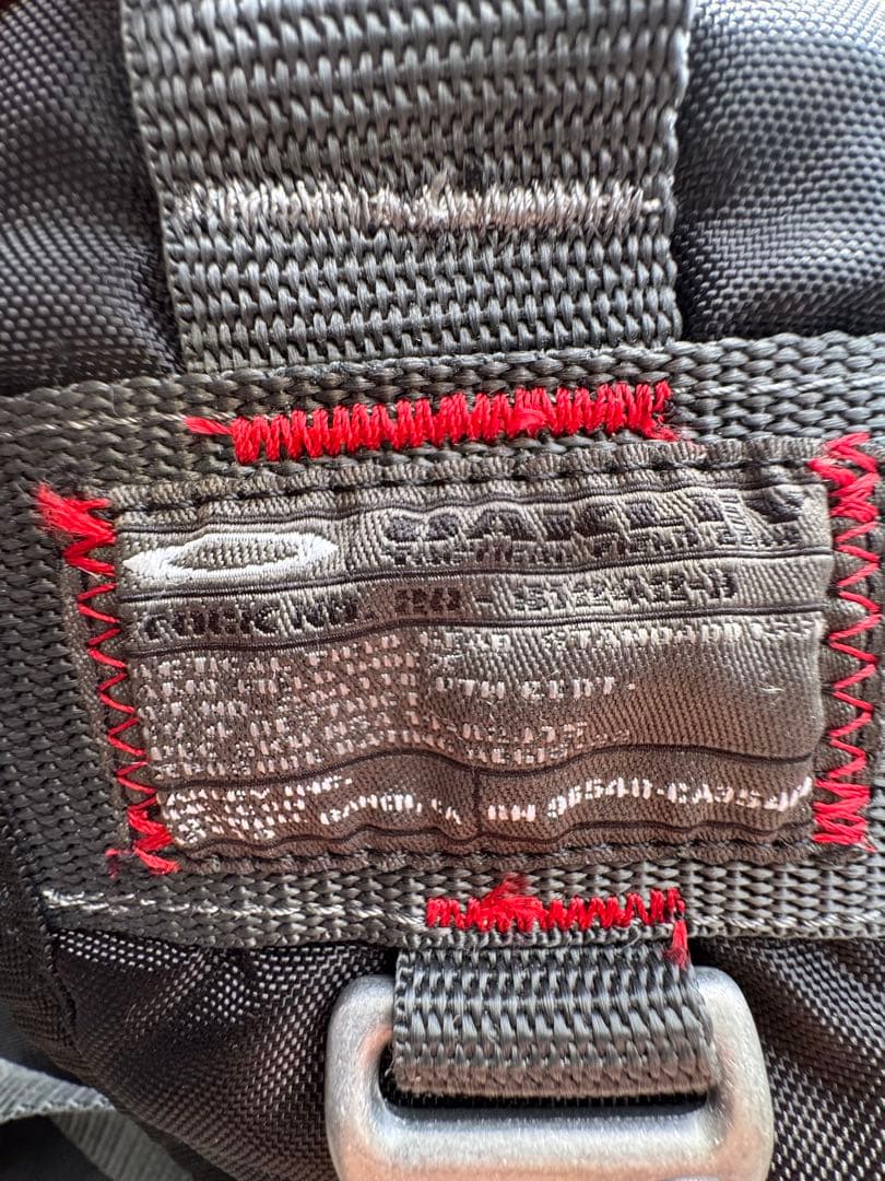 バッグ oakley tactical field gear sling bag 00s