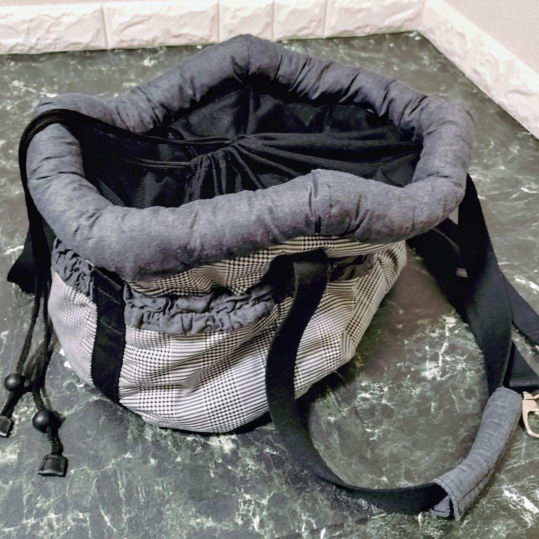 Luxe birdie ピクニックキャリー　モノトーン　斜め掛け可能　軽量