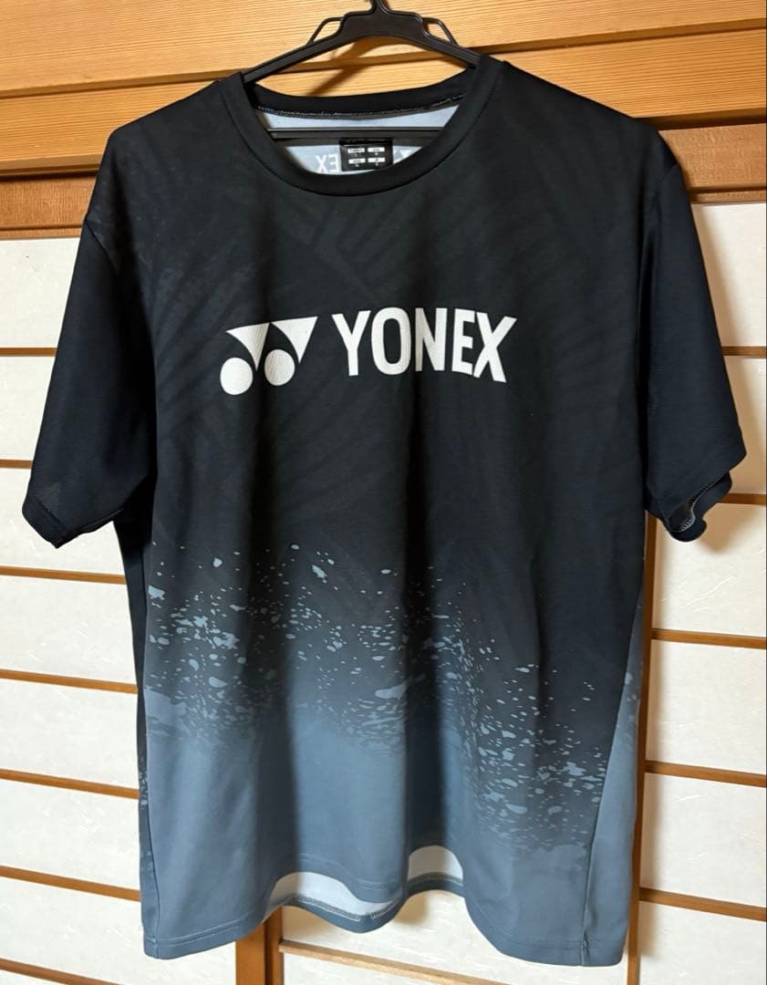 希少 YONEX ボルトレイジ 限定Tシャツ O(XL)サイズ ヨネックス