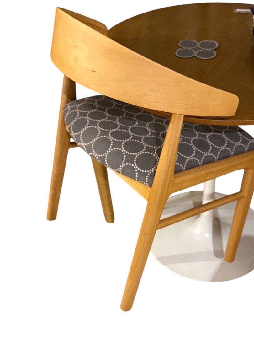 ミナペルホネン生地ダイニングチェア　ハンキング　掛けられるイスロボット掃除機対応