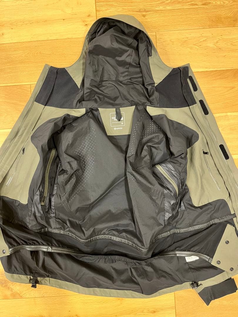 THE NORTH FACE スノーボードウェア Mサイズ　上下　ゴアテッテクス