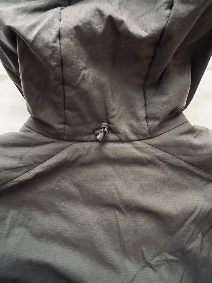 ARC'TERYX アトムAR サイズM 22年製　アークテリクス