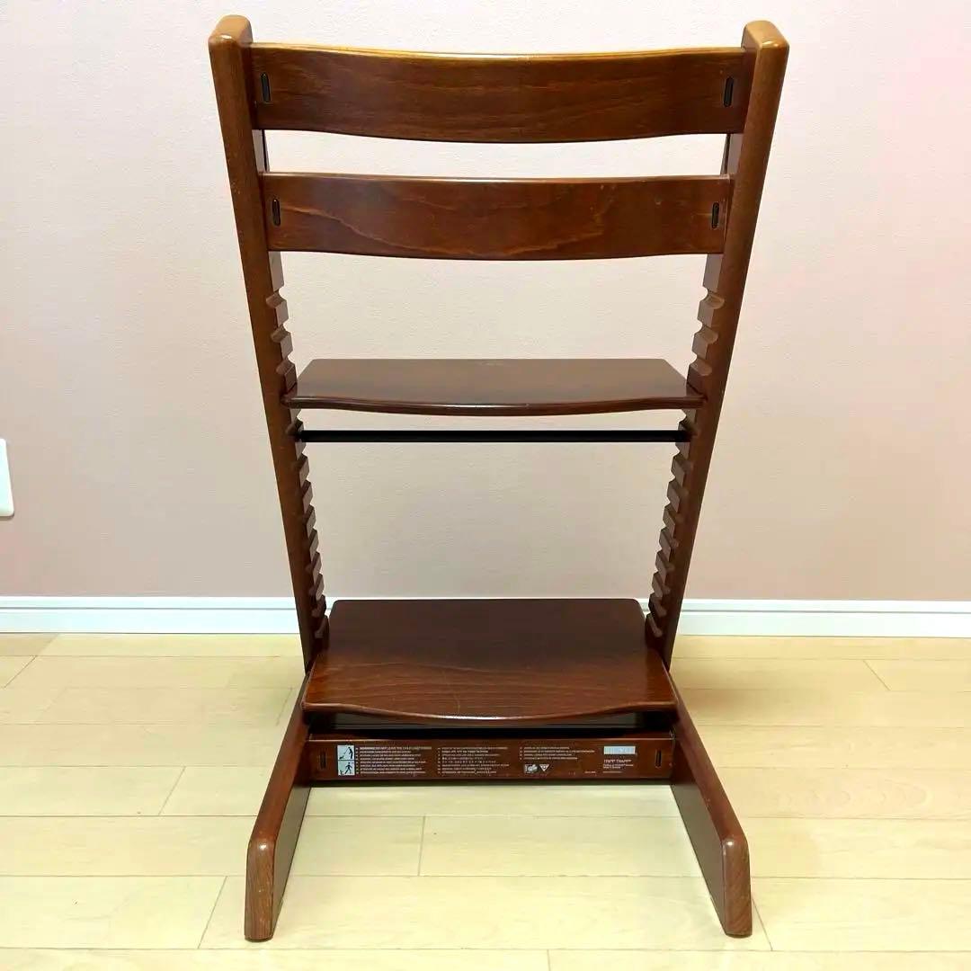 ストッケ　ブラウン