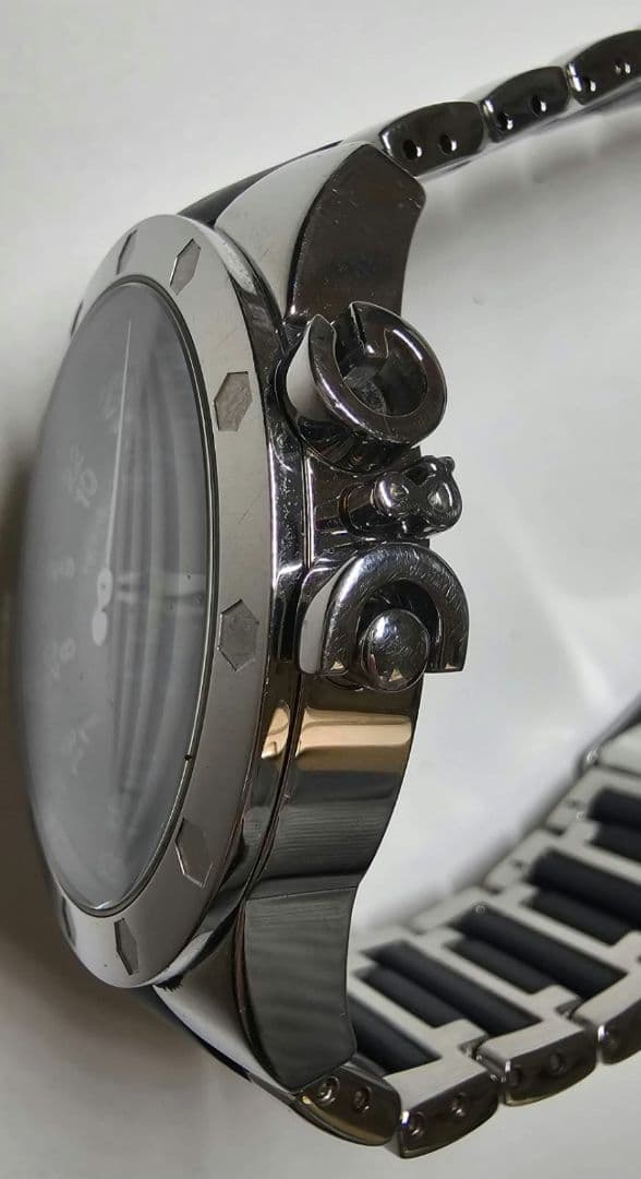 G*n様 D&G　ドルチェ&ガッバーナ　ブラック　アナログ腕時計　24時間表示