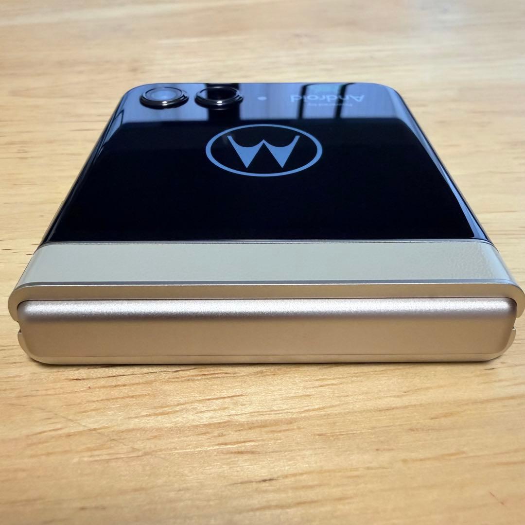 Motorola Razr 50 512GB サンドクリーム SIMフリー