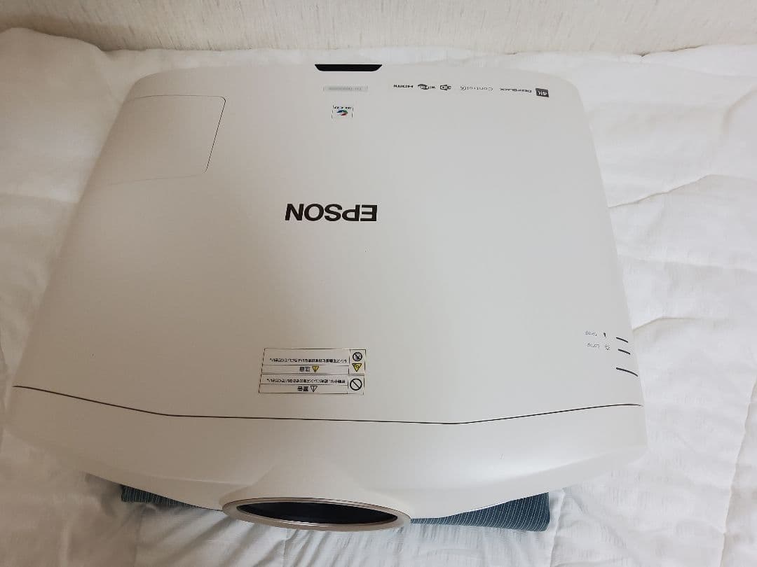 エプソンEPSON プロジェクター EH-TW8300W ワイヤレス対応 美品