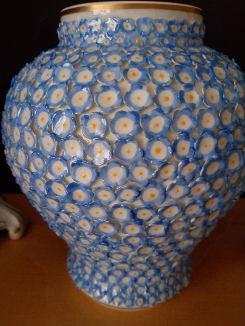 ドイツ　ドレスデン　カールティーメ　マイセン　スノーボールスタイル　壺