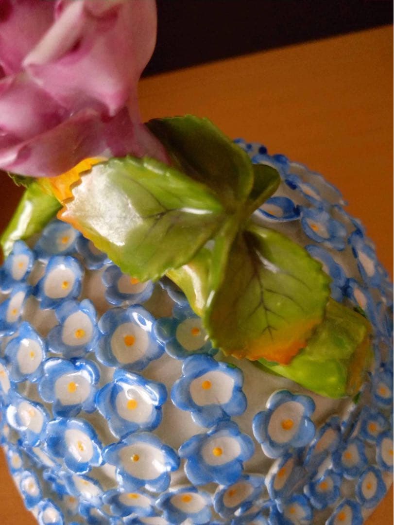 ドイツ　ドレスデン　カールティーメ　マイセン　スノーボールスタイル　壺