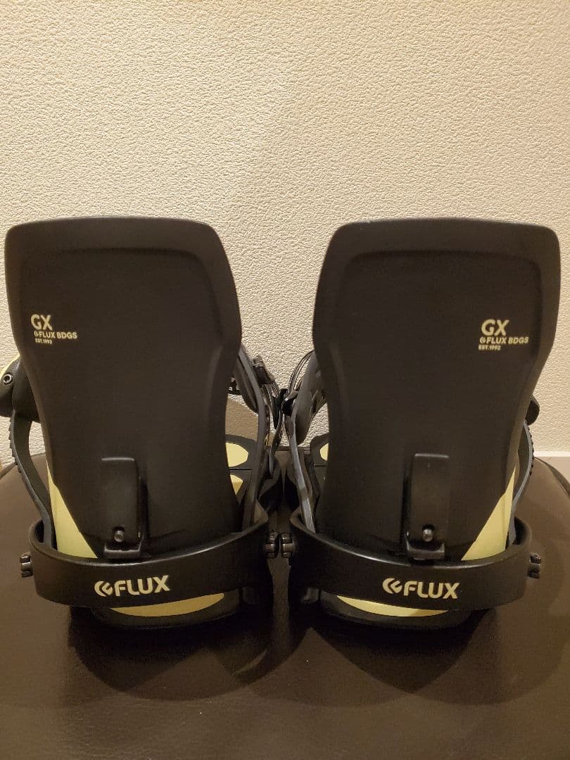 22ー23 美品 FLUX フラックス GX レディース Sサイズ