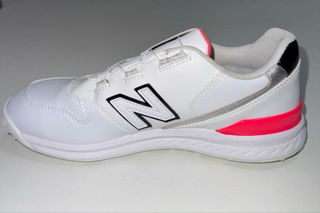 超美品 ニューバランス ゴルフシューズ スパイクレスWGBS996X ボア