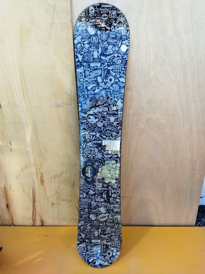 バートン　BURTON　CRASH 155 　スノーボード　板のみ　スノボー