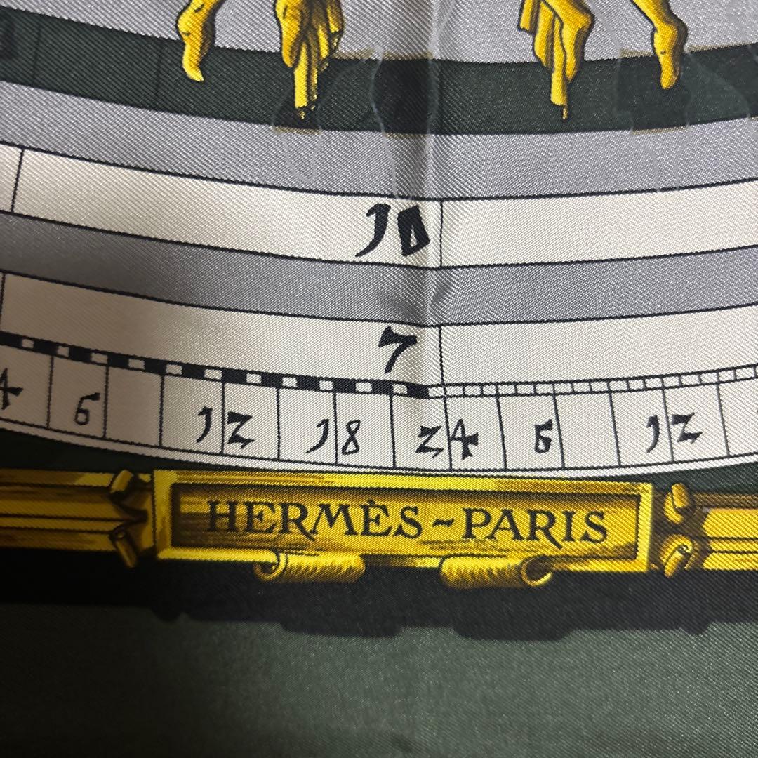 HERMÈS 天文図デザイン スカーフ