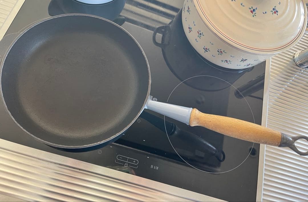 ヴィンテージ　ル・クルーゼ　24 木製ハンドル　片手鍋