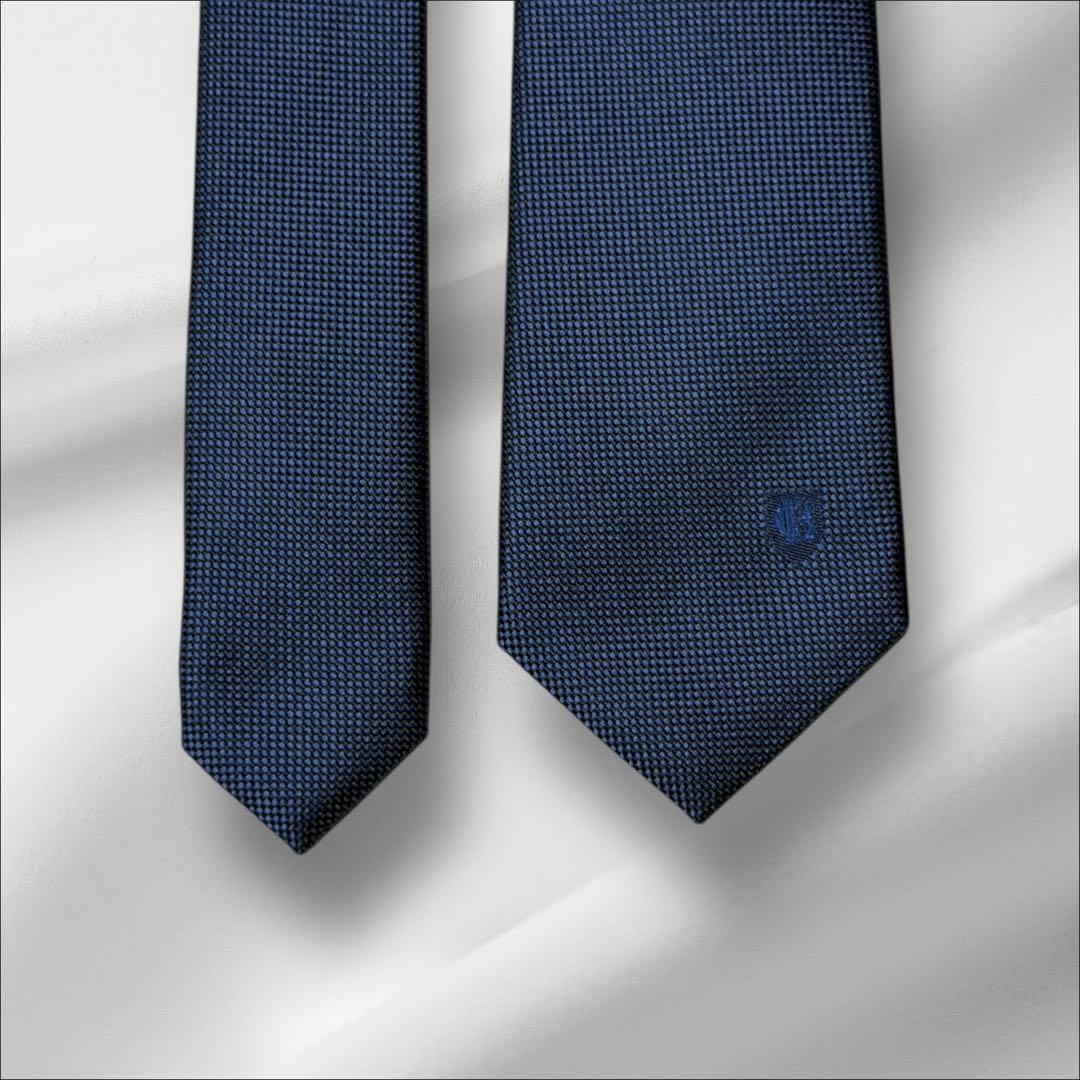 【美品】ブラックレーベルクレストブリッジ ソリッド 無地 ナロータイ ネイビー