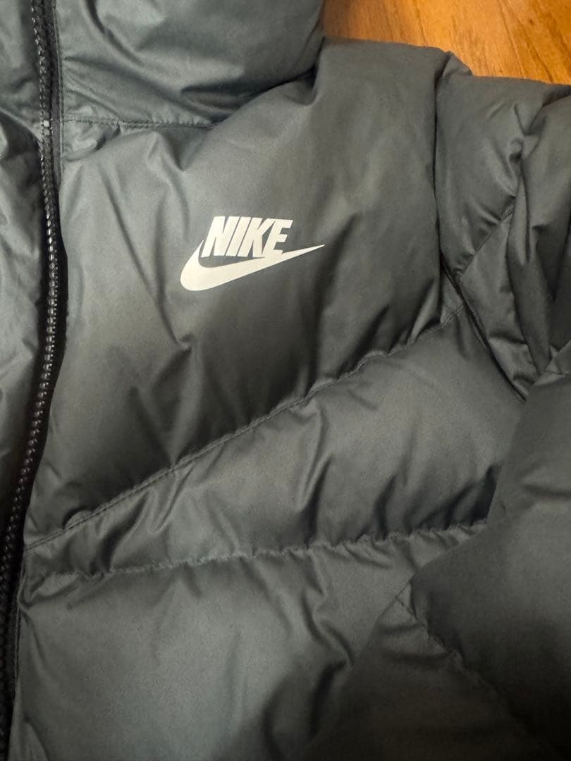 Nike ブラック ダウンジャケット STORM-FIT