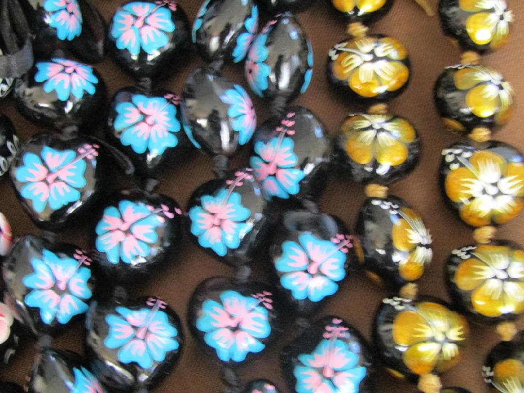 ククイナッツ　レイ　９本セット（ハワイで購入）