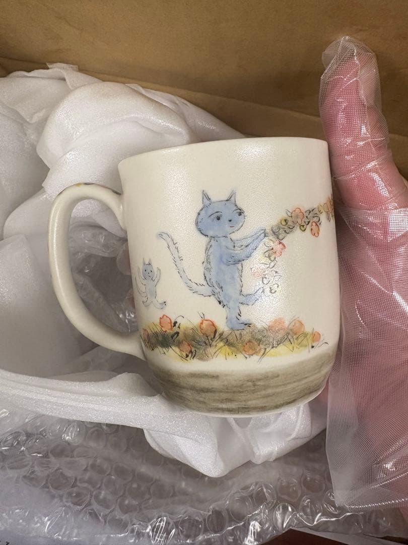 松浦ナオコ　ねことうさぎのマグカップ