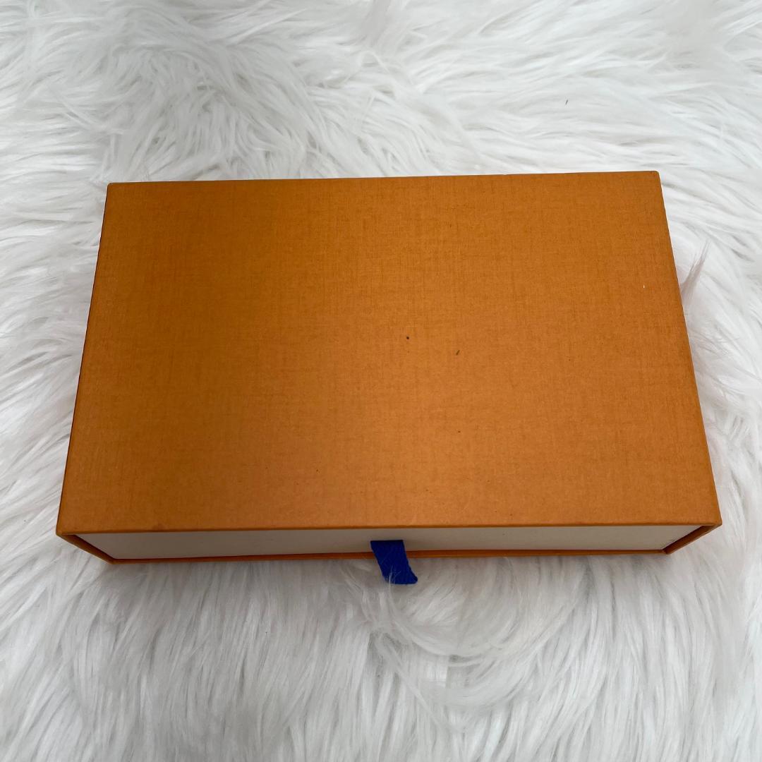 美品✨ルイ・ヴィトン　スカーフ　モノグラム　レオパード　ヒョウ柄　箱付き