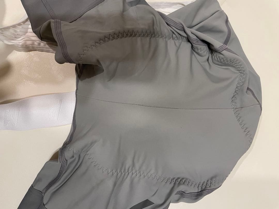  ビブショーツ グレー