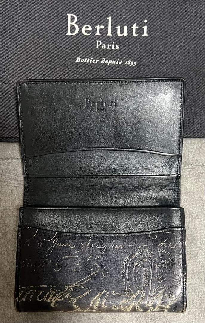 Berluti【ベルルッティ】ラウンドファスナー長財布、名刺入れ（別売り可）