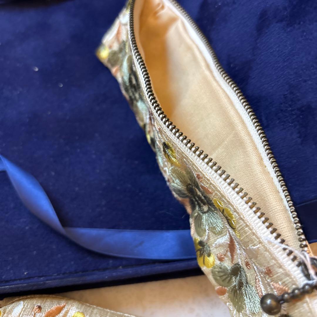 インド刺繍のショルダーバック、ミニ財布、ペンケース3点セット