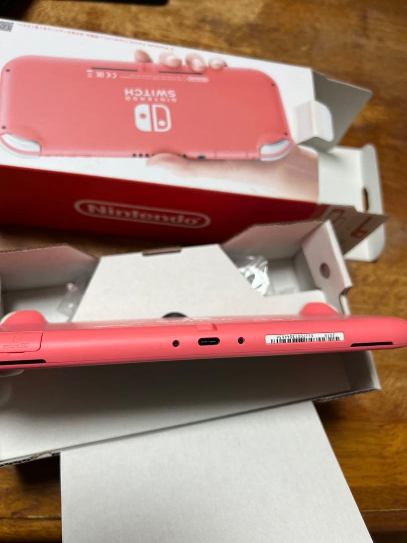 美品 Nintendo Switch Lite ピンク