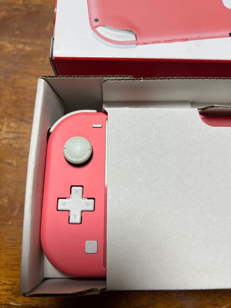 美品 Nintendo Switch Lite ピンク