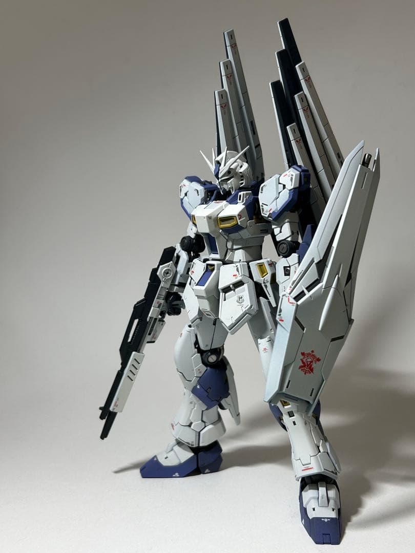 RGνガンダム　全塗装　完成品