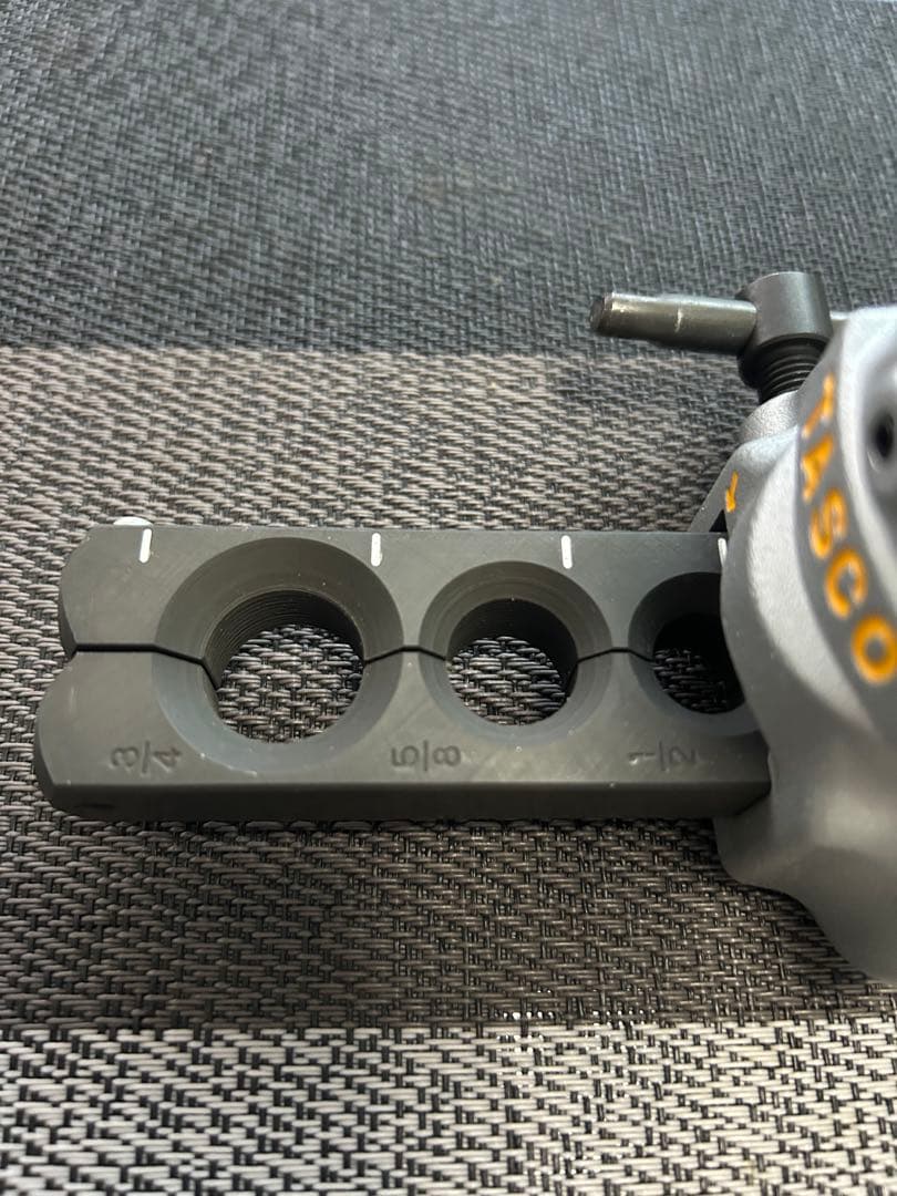 イチネン TASCO エアコン工具セット TA23AB 真空ポンプ逆止弁付 ほか