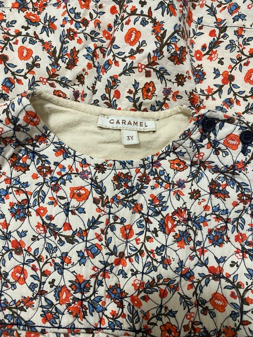caramel キャラメルロンドン　花柄ワンピース　3y
