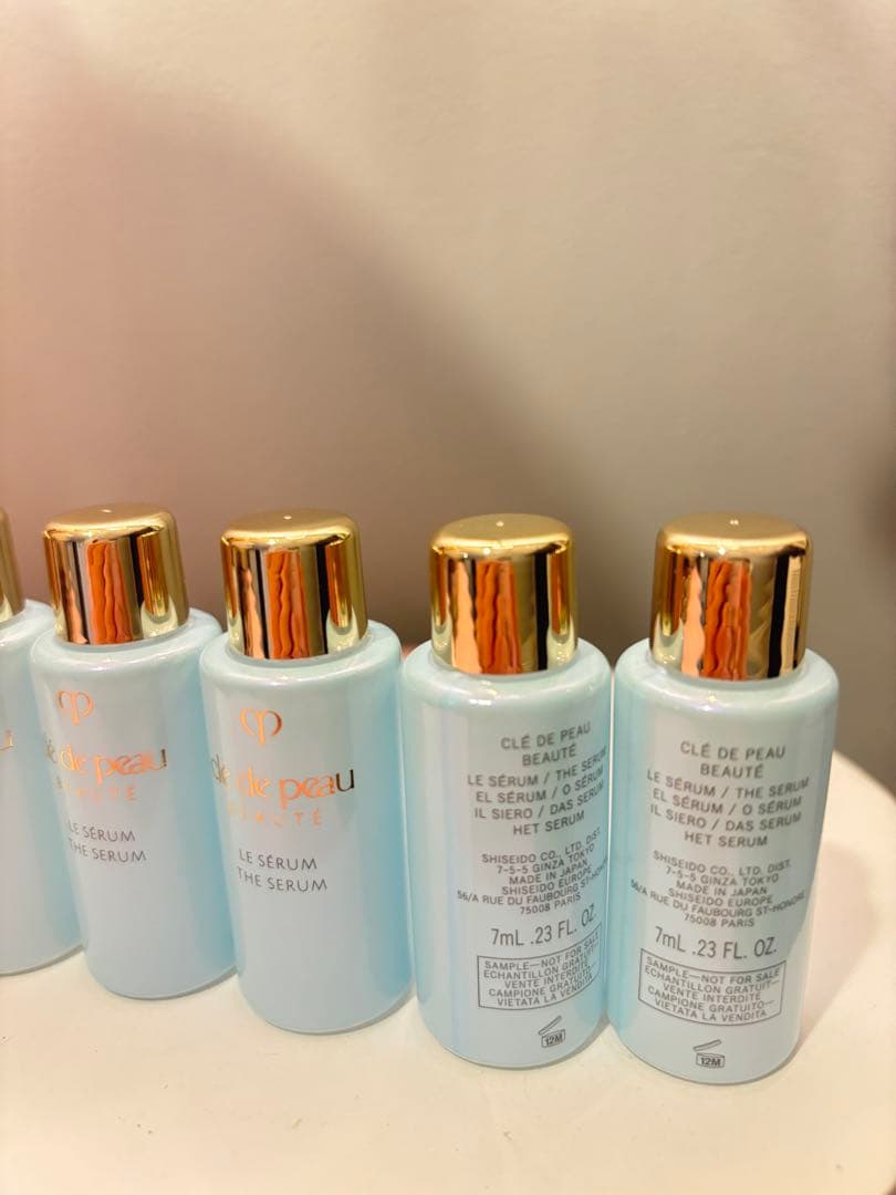 クレ・ド・ポー ボーテ ル・セラム　サンプル　特製サイズ7ml×10個