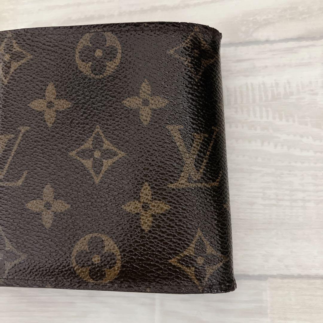 ルイヴィトン 二つ折り財布 ポルトフォイユマルコ おまけ長財布