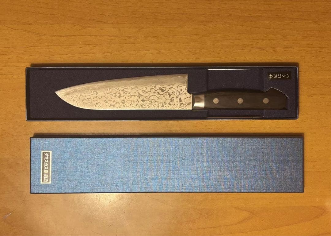 幸*様 ダマスカス鋼 三徳包丁 約20cm 専用ケース付き