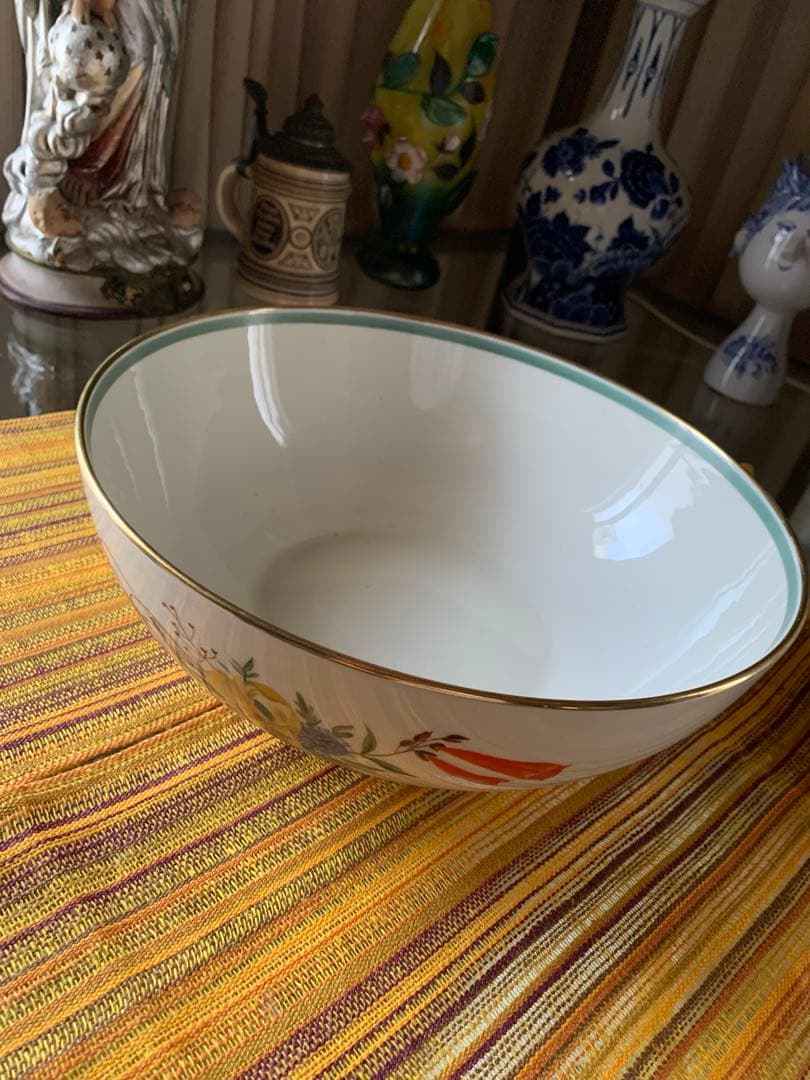 ロイヤルコペンハーゲン　レアなビンテージ大型26.5㎝の綺麗な手書きの花ボール！