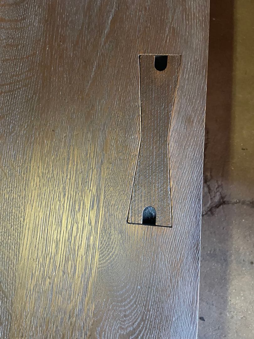 飛騨産業 株式会社　TVボード 深めPの淡色