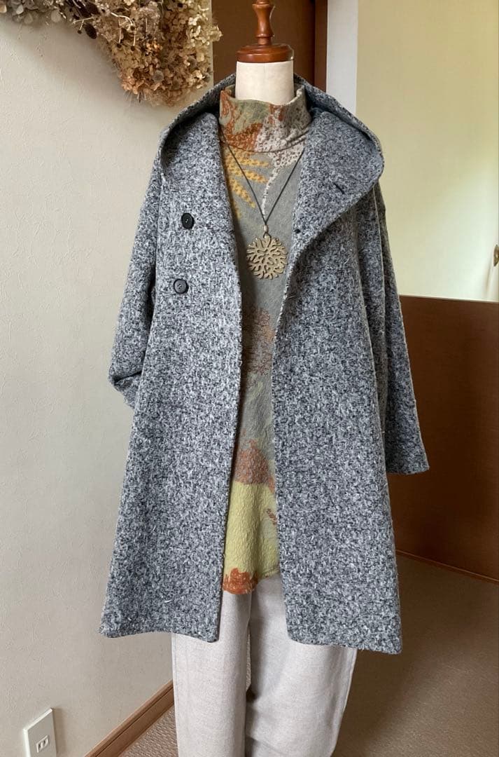 ヨーガンレール　ウールヒゲフェルト　フード付きコート