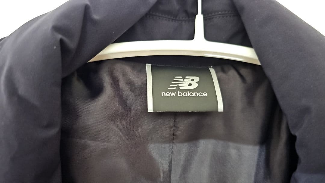 NEW BALANCE MET24 Chester Coat ネイビー　sサイズ