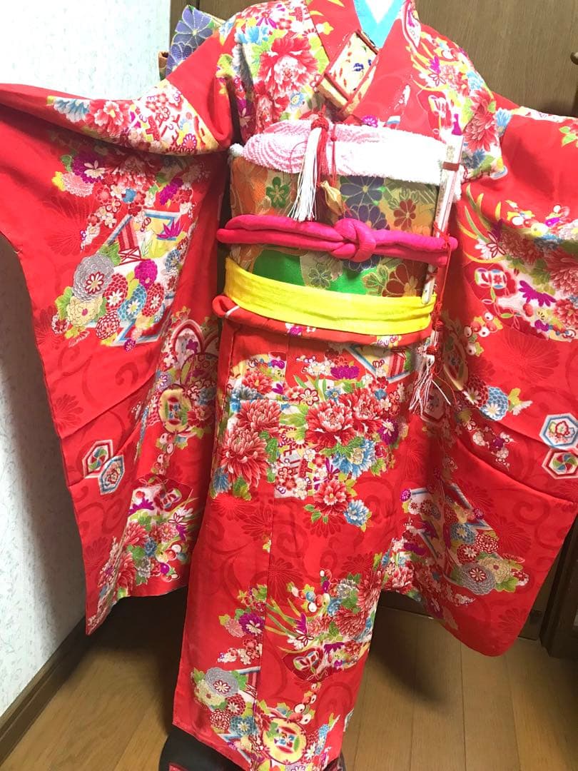 七五三女の子着物セット　アンティーク　正絹　5歳 小さめ7歳　珊瑚色❤️