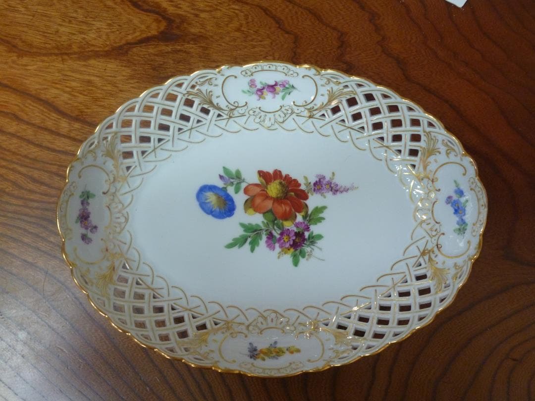 オールドマイセン　透かし飾鉢　金彩　花文