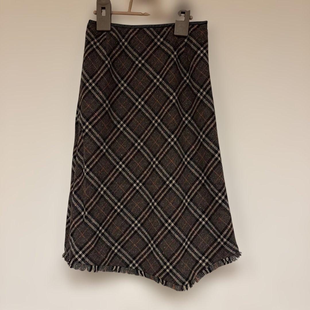 BURBERRY Londonチェック柄 ひざ丈スカート